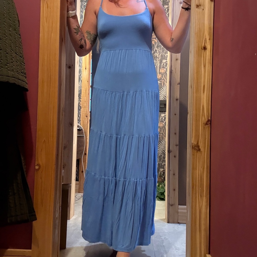 Chic Blue Sleeveless Maxi Dress